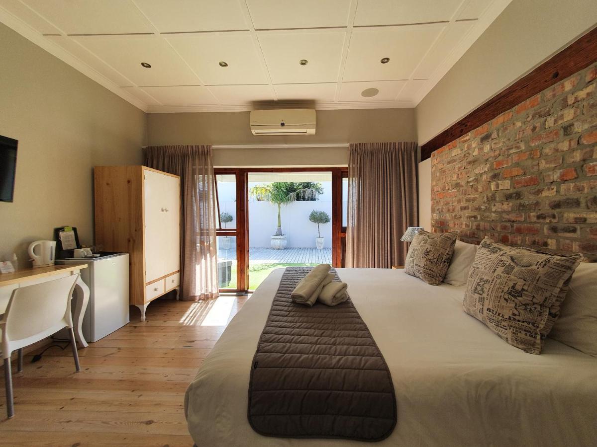 ג'ורג' Two Fat Owls Guesthouse מראה חיצוני תמונה