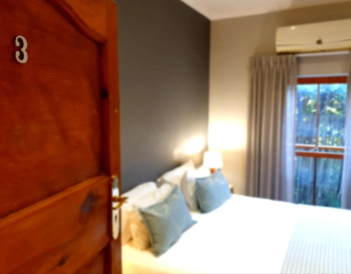 ג'ורג' Two Fat Owls Guesthouse מראה חיצוני תמונה