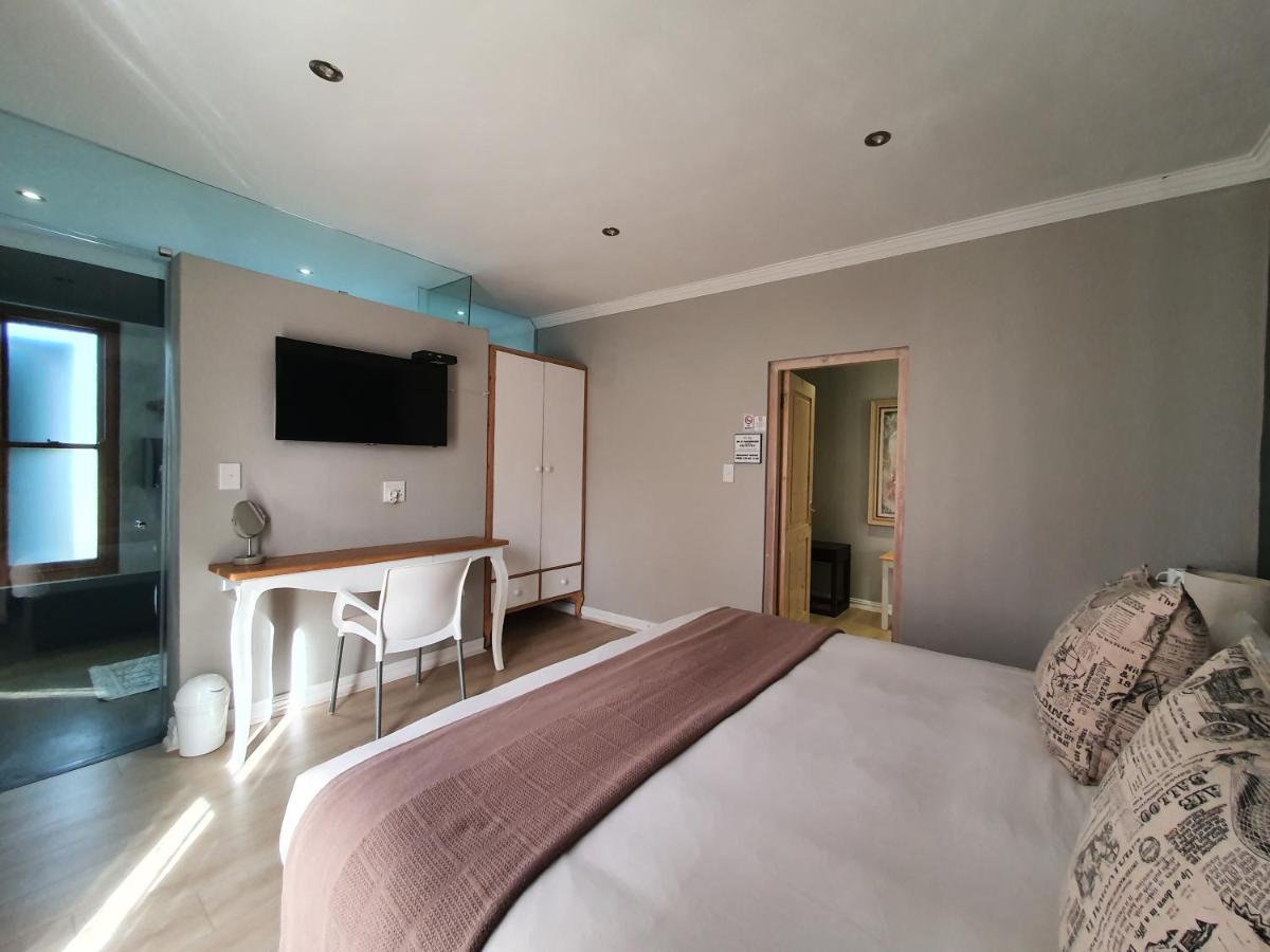 ג'ורג' Two Fat Owls Guesthouse מראה חיצוני תמונה