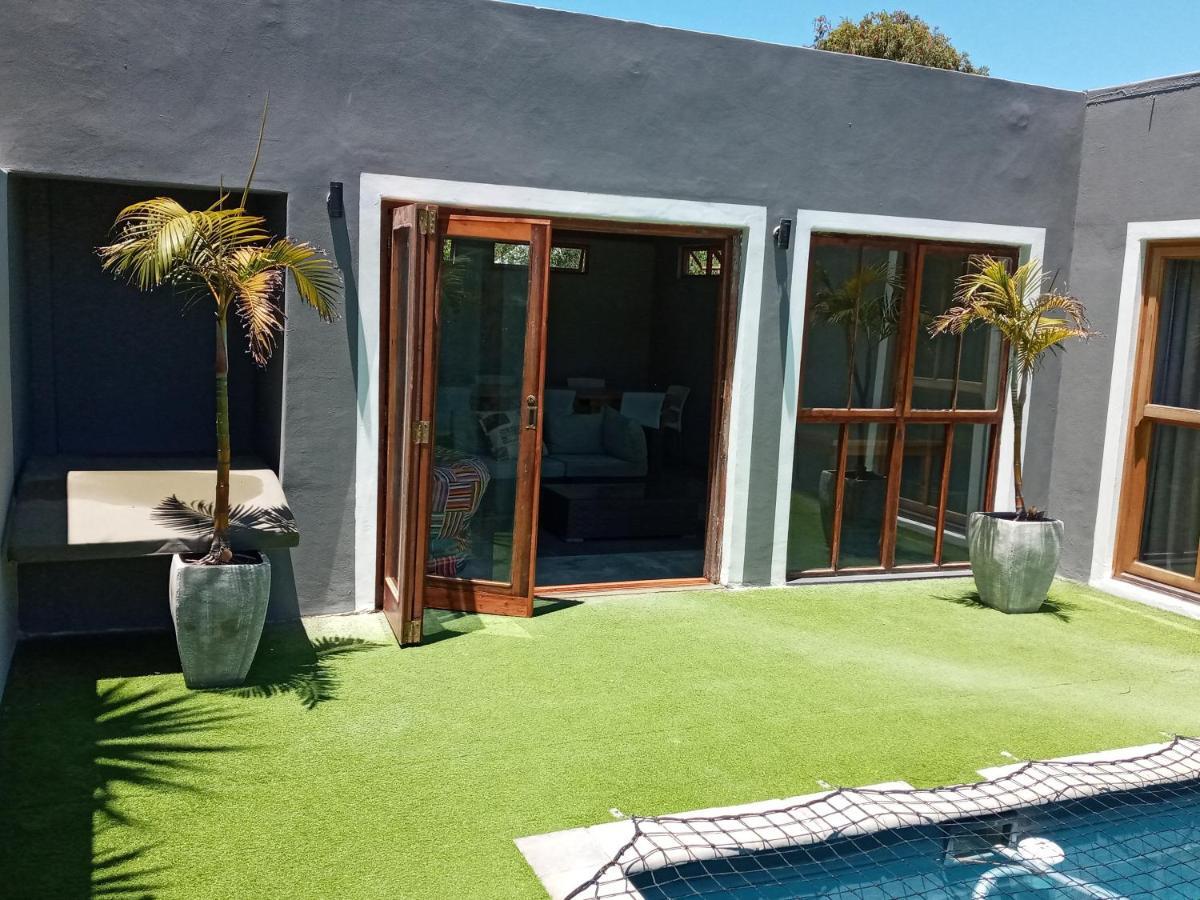 ג'ורג' Two Fat Owls Guesthouse מראה חיצוני תמונה